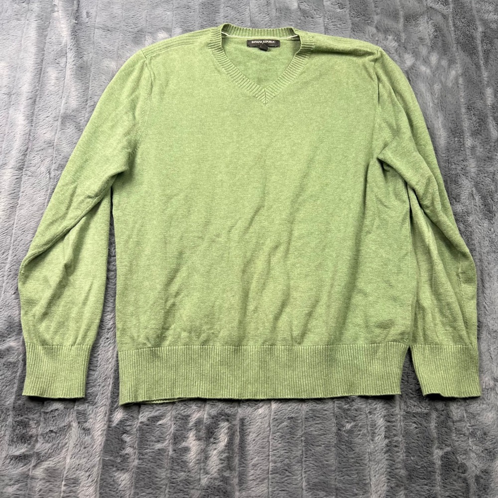 Banana Republic Mens V-Neck Cotton Sweater Sage Green Size M 12056